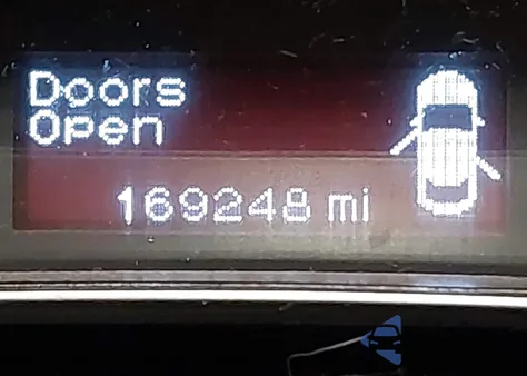 2013 Dodge Dart Sxt z USA, uszkodzony, nr VIN 1C3CDFBA1DD313913